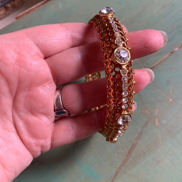IMAN Global Chic Gold & Crystal Bangle Bracelet - Sz LG NWOT - Stunning Bracelet - Picture 10 of 12